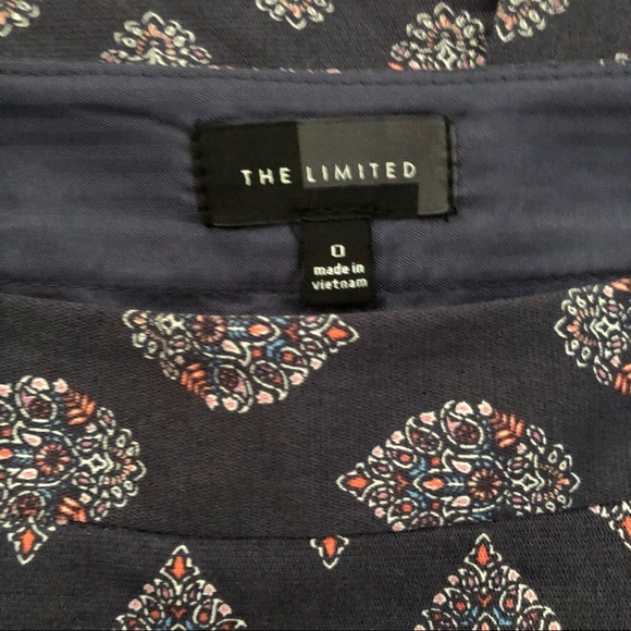 The Limited size 0 skirt - Picture 3 of 4